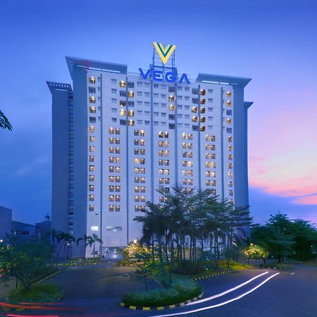 Vega Hotel Gading Serpong Exterior foto