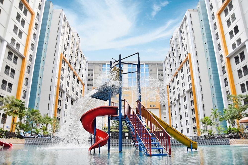 Vega Hotel Gading Serpong Exterior foto