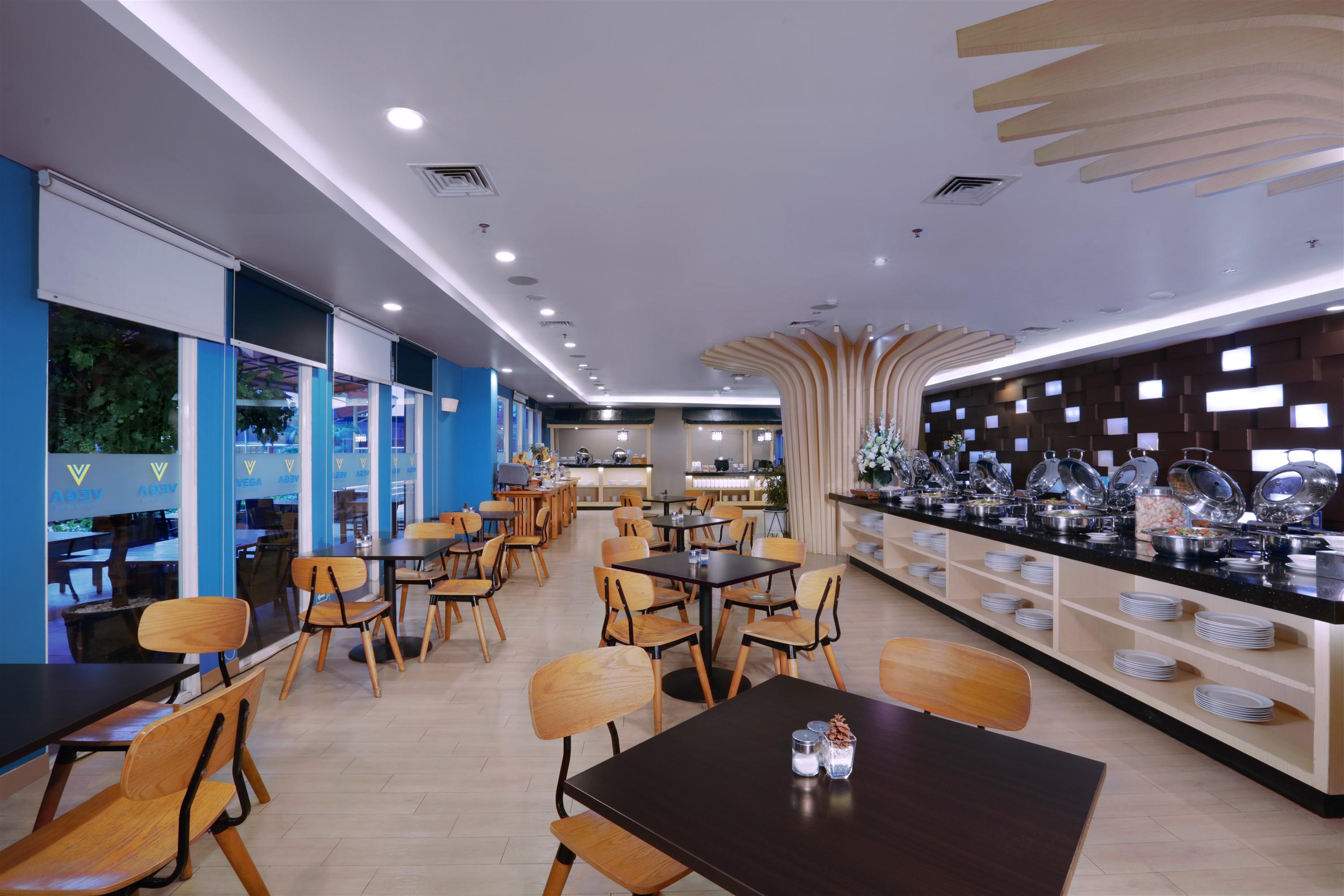 Vega Hotel Gading Serpong Exterior foto